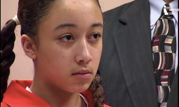 Η Cyntoia στα 16 της σκότωσε τον άντρα που την έκανε σεξουαλική σκλάβα- Η Καρντάσιαν και η Ριάνα την στηρίζουν