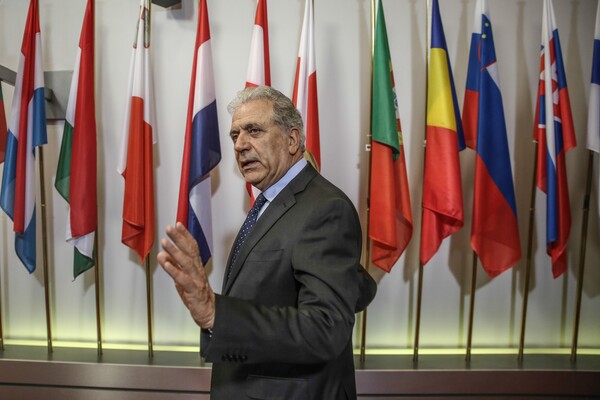 Αβραμόπουλος: Η ΕΕ δεν είναι φρούριο - Είναι καταφύγιο για όσους χρήζουν προστασίας