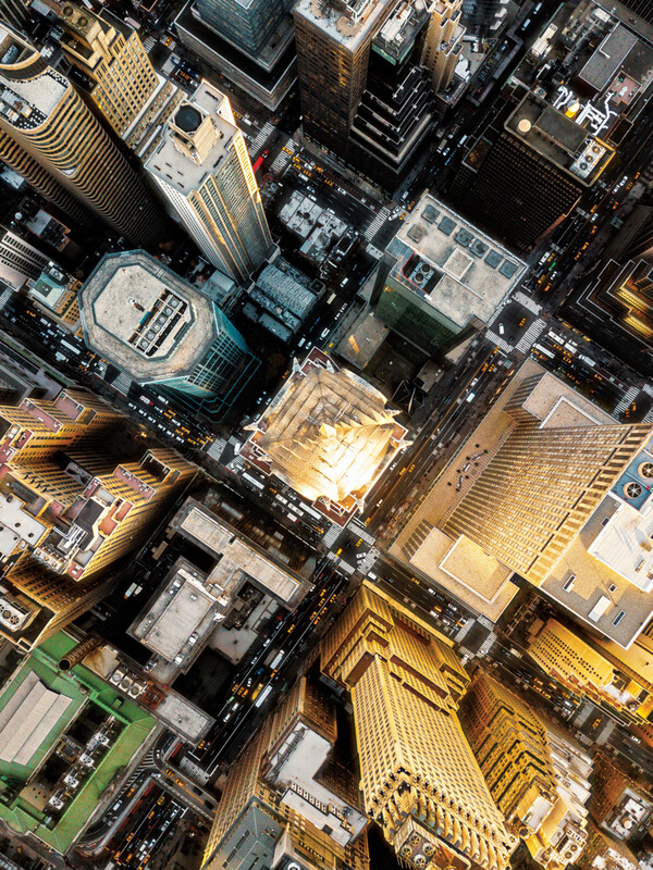 O ριψοκίνδυνος Instagrammer της Νέας Υόρκης επιστρέφει με μοναδικές φωτογραφίες από ψηλά