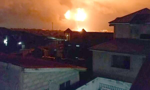 Γκάνα: Πολλά θύματα από ισχυρές εκρήξεις σε σταθμό υγροποιημένου φυσικού αερίου και πρατήριο καυσίμων (video)