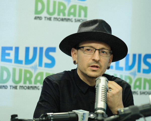 Νεκρός ο Τσέστερ Μπένινγκτον - Ο τραγουδιστής των Linkin Park αυτοκτόνησε