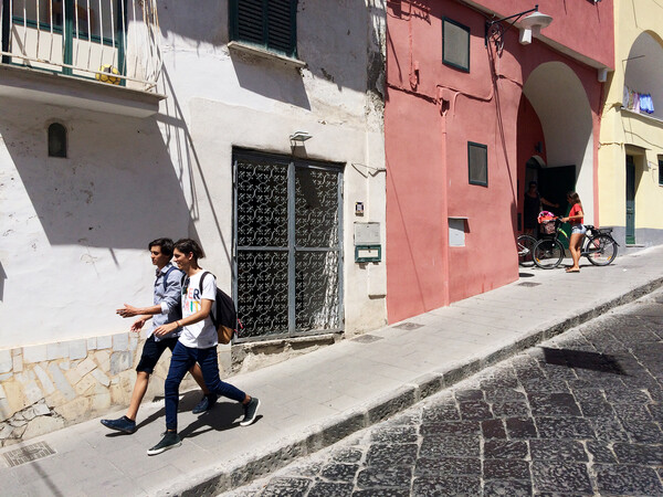 (Isola di) Procida: Το μικρό νησί κοντά στο Κάπρι