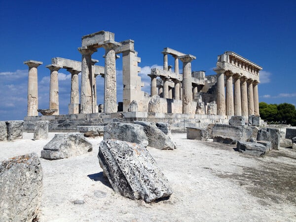 Αίγινα: Αρχαίοι ναοί, κάστρα και αίσθηση νοσταλγίας, μία ανάσα από την πρωτεύουσα