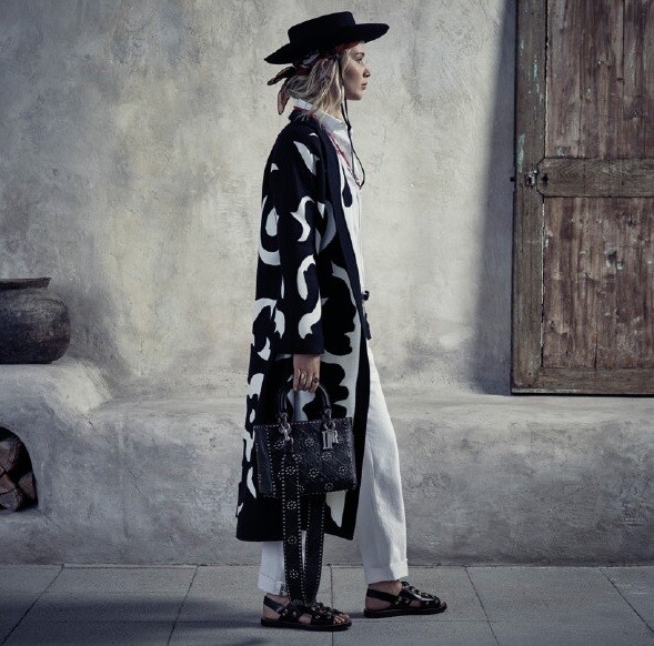Η Τζένιφερ Λόρενς είναι το νέο πρόσωπο του οίκου Dior