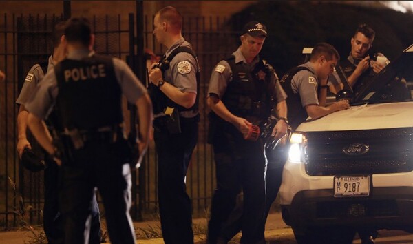 Σικάγο: Πάνω από 100 άνθρωποι πυροβολήθηκαν μέσα στο τετραήμερο της 4ης Ιουλίου