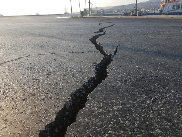 Οι καταστροφές στην Κω από τον φονικό σεισμό - Τσουνάμι 70 εκατοστών