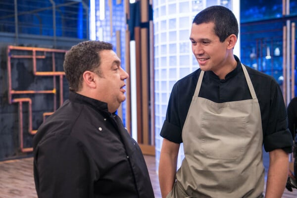 O σεφ του Νolan και αυστηρός κριτής του «Master Chef» Σωτήρης Κοντιζάς αυτοβιογραφείται στη LIFO