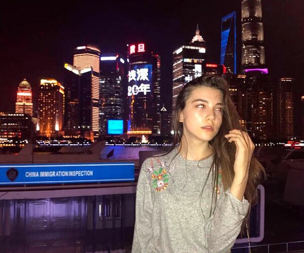 14χρονο μοντέλο από τη Ρωσία φέρεται να πέθανε από υπερκόπωση μετά την εβδομάδα μόδας της Σανγκάης