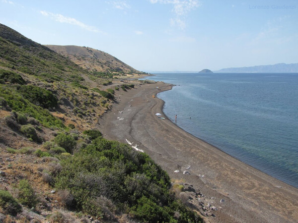 Νίσυρος: Διακοπές πάνω σε έναν κρατήρα