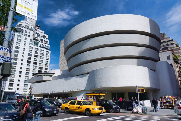 Αντιμέτωποι με την ψυχή των κτηρίων του Frank Lloyd Wright