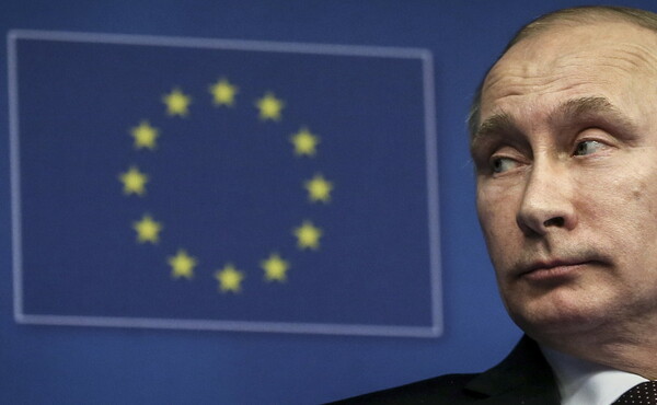 Οι Βρυξέλλες παρέτειναν για έξι ακόμη μήνες τις οικονομικές κυρώσεις κατά της Μόσχας