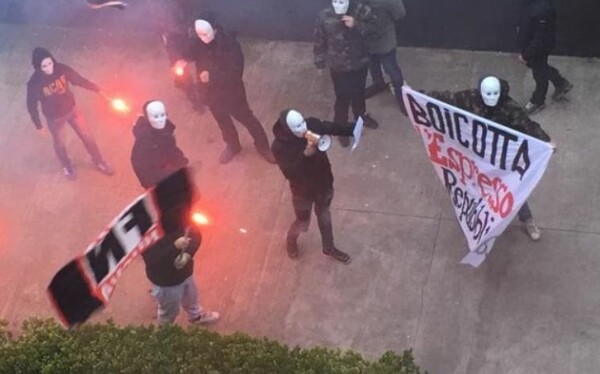 Ιταλία: Μέλη νεοφασιστικής οργάνωσης έριξαν καπνογόνα στην εφημερίδα «La Repubblica»