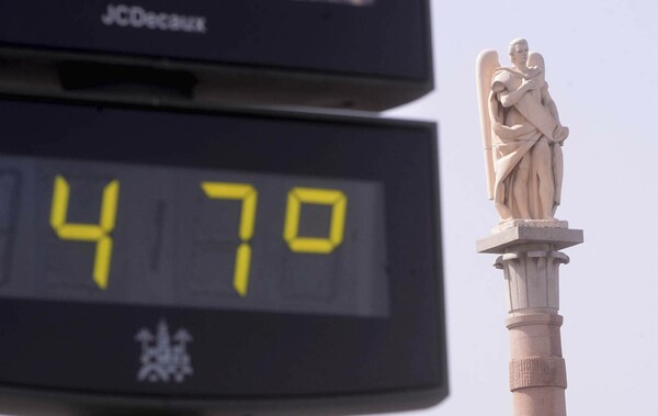 Ισπανία: Πρωτοφανείς θερμοκρασίες από τον καύσωνα που πλήττει τη χώρα