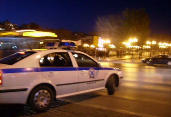 Άγρια επίθεση αγνώστων εναντίον φοιτητών στο πανεπιστήμιο της Αθήνας - Τέσσερα άτομα στον Ευαγγελισμό