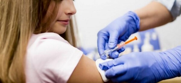 Καθηγητής Τσιόρδας: Το ίδιο το αντιεμβολιαστικό κίνημα είναι μια επιδημία.
