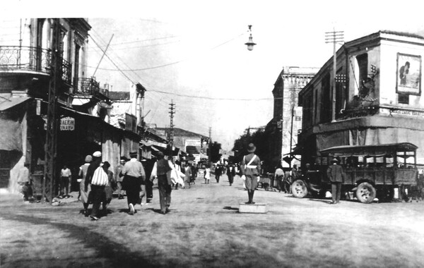 Το Ηράκλειο της Κρήτης μέσα από παλιές ασπρόμαυρες φωτογραφίες