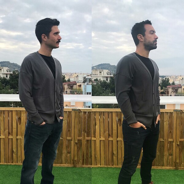 Ο Σάκης Τανιμανίδης με μουστάκι;
