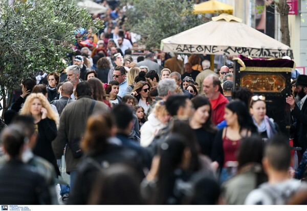 Το αδιαχώρητο στην Ερμού σήμερα - ΦΩΤΟΓΡΑΦΙΕΣ