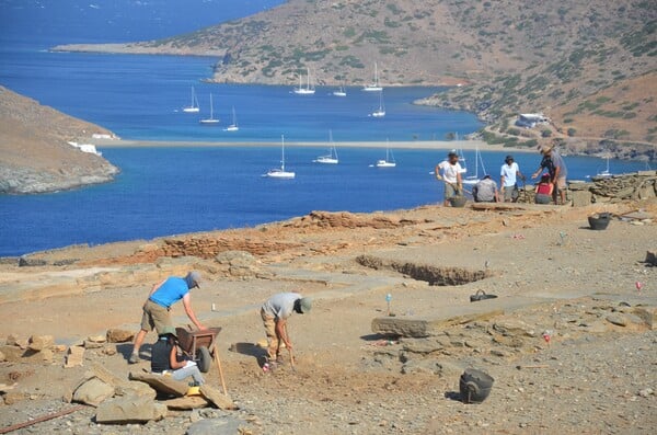 Εντυπωσιακά ευρήματα στην Κύθνο - Οι ανασκαφές αποκαλύπτουν ιερά του Ασκληπιού και της Αφροδίτης