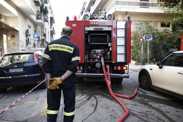 Νεκρός 78χρονος από πυρκαγιά στο διαμέρισμά του