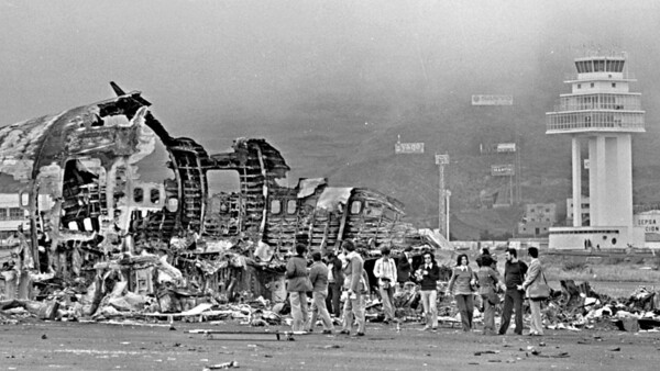Στις 27 Μαρτίου του 1977 σημειώνεται το πιο πολύνεκρο αεροπορικό δυστύχημα όλων των εποχών