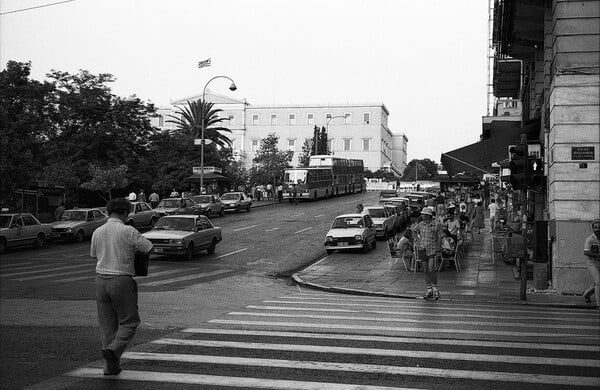 Ένα ταξίδι στην Αθήνα της δεκαετίας του 1980