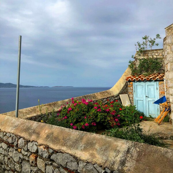 40 νέες φωτογραφίες των αναγνωστών μας, στο σημερινό INSTALIFO.