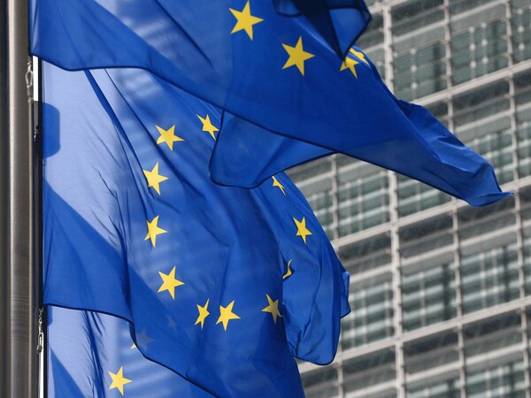 ESM: Έχει εξαλειφθεί ο κίνδυνος διάσπασης της Ευρωζώνης