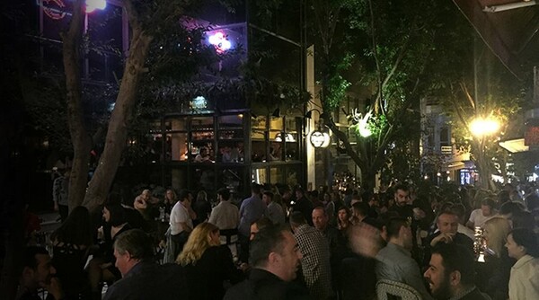 Ακυρώθηκε η απόφαση Καμίνη για ωράριο στα μπαρ της Αθήνας - Ξανά μέχρι τις 3 τα ξημερώματα η μουσική