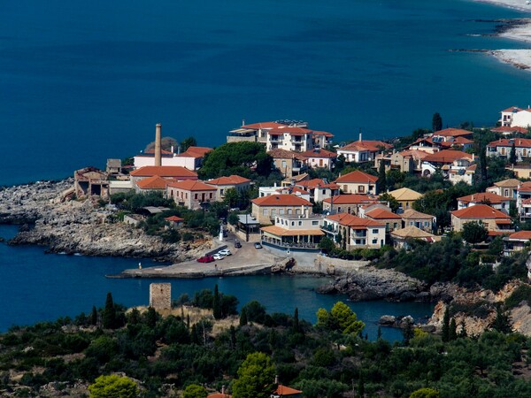 Δέκα ελληνικοί προορισμοί για διακοπές μετά την πανδημία από την εφημερίδα Guardian