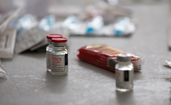 Η Moderna ξεκίνησε δοκιμή για το εμβόλιο του κορωνοϊού σε παιδιά