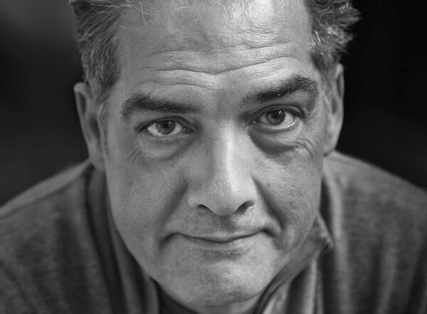 Philip Kerr: νοσταλγούσε τον Ηρόδοτο, πάλευε με τους Ναζί