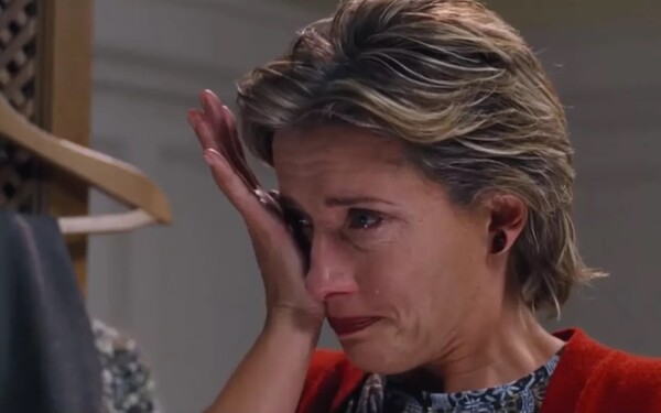 Η Έμα Τόμσον αποκάλυψε πως για να κλάψει στο «Love Actually» σκεφτόταν τον Κένεθ Μπράνα που την απάτησε