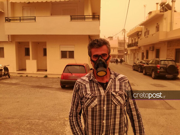 «Πνιγμένη» στην αφρικανική σκόνη η Κρήτη - Με μάσκες οι κάτοικοι