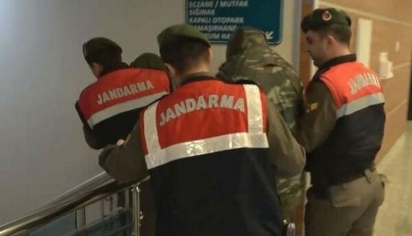 «Τα παιδιά είναι καλά στην υγεία τους και με το φρόνημα υψηλό» δηλώνει ο πατέρας του ενός στρατιωτικού