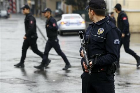 Τουρκία: Εντάλματα σύλληψης κατά 35 ατόμων «για προπαγάνδα» στα social media
