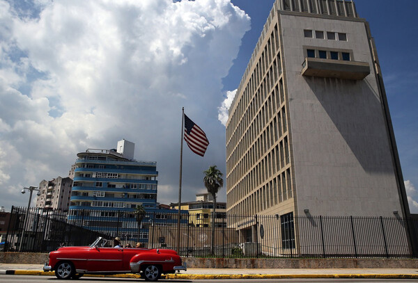 «Task force» συγκρότησαν οι ΗΠΑ μετά τα περίεργα προβλήματα υγείας διπλωματών σε Κούβα και Κίνα