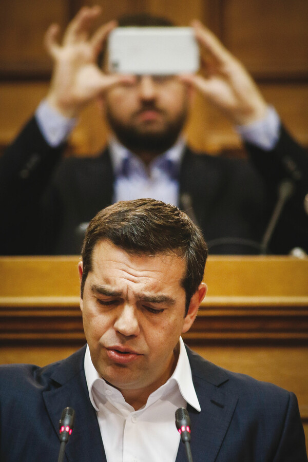 Το «καταματωμένο» πλεόνασμα του ΣΥΡΙΖΑ ως νέο success story