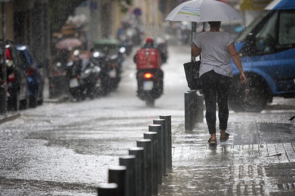 Έκτακτο δελτίο επιδείνωσης καιρού: Καταιγίδες και βροχές