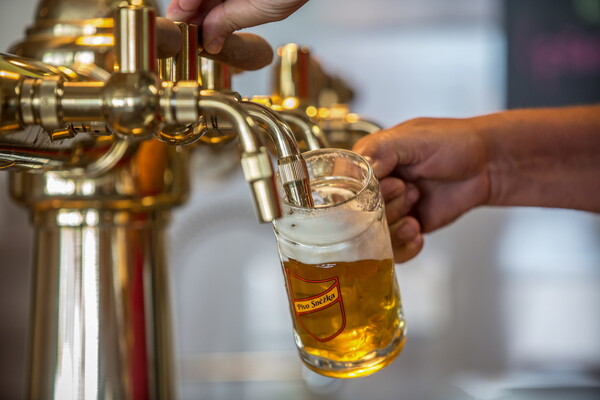 Η Ευρώπη κινδυνεύει να ξεμείνει από μπύρα το καλοκαίρι