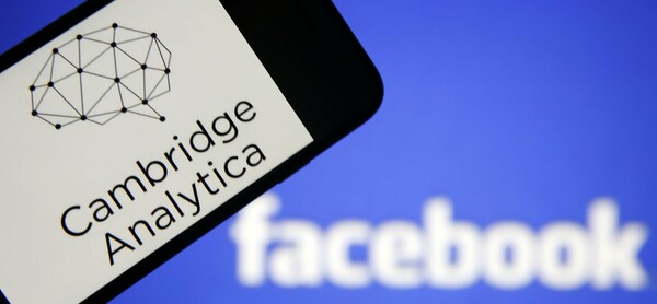 Σφίγγει ο κλοιός για την Cambridge Analytica - FBI και υπουργείο Δικαιοσύνης διενεργούν έρευνα