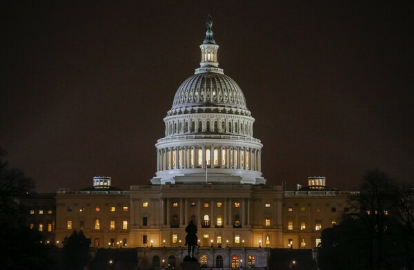 ΗΠΑ: Η Βουλή των Αντιπροσώπων καταψήφισε το νομοσχέδιο για τη μετανάστευση