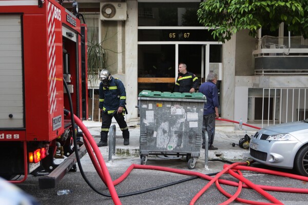 Πυρκαγιά σε διαμέρισμα στου Ζωγράφου (upd)