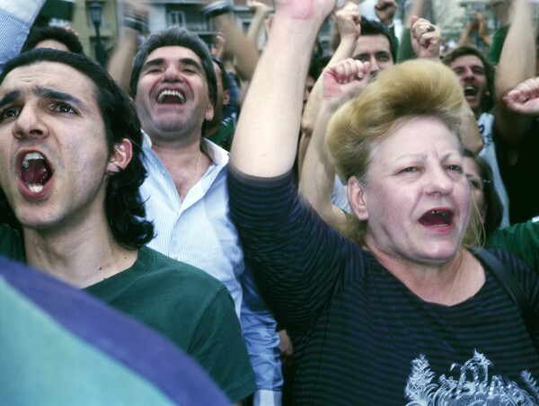 "Πούλα και φύγε!" 20.000 οπαδοί του ΠΑΟ ζητούν να φύγουν οι Βαρδινογιάννηδες (2008)