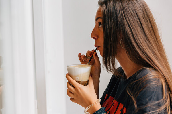 Όταν η τέχνη του freddo cappuccino πάει σε άλλο επίπεδο