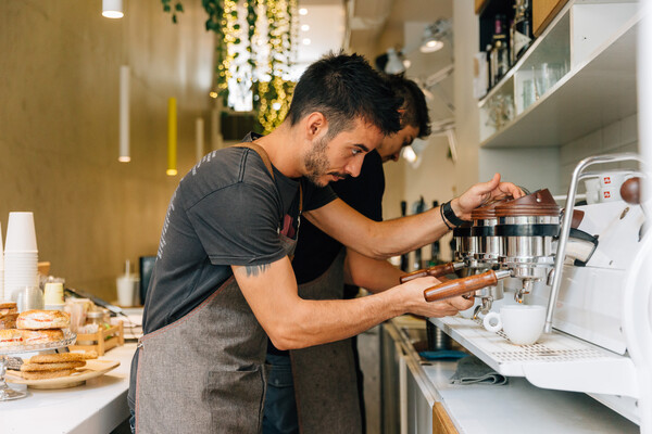 Όταν η τέχνη του freddo cappuccino πάει σε άλλο επίπεδο