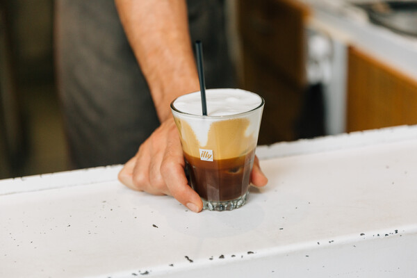 Όταν η τέχνη του freddo cappuccino πάει σε άλλο επίπεδο