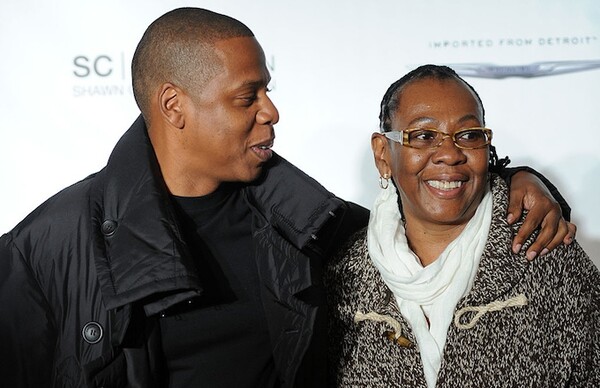 Η συγκινητική ομιλία της μητέρας του Jay-Z: H ιδιαίτερη στιγμή που αποκάλυψε στο γιο της ότι είναι ομοφυλόφιλη