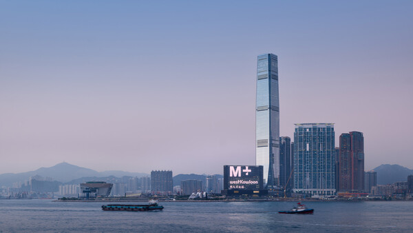 Το M +, το μεγαλύτερο μουσείο οπτικού πολιτισμού ανοίγει στο Χονγκ Κονγκ