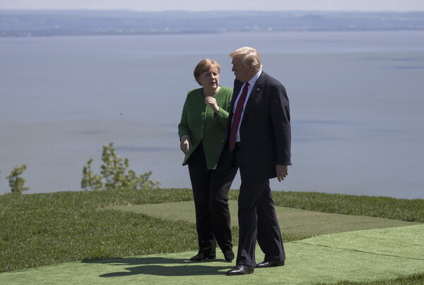 Μέρκελ: Κοινό κείμενο της G7 για το εμπόριο αλλά παραμένουν οι διαφορές με τις ΗΠΑ